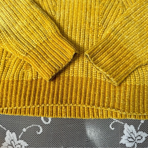 Ted Baker Innia Chenille Sweater in Yellow Sz 0 ( US Sz 2) - Picture 3 of 10